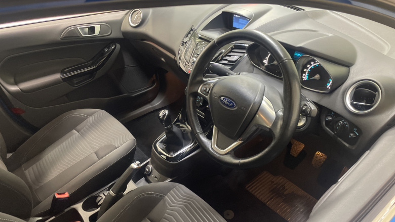 Ford Fiesta 1.0 EcoBoost Zetec 5dr Petrol Hatchback